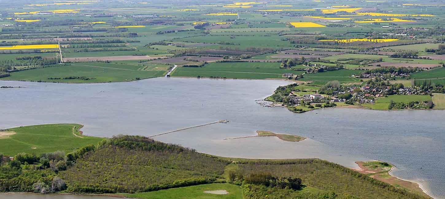 Vigelsø og Odense Fjord set fra luften